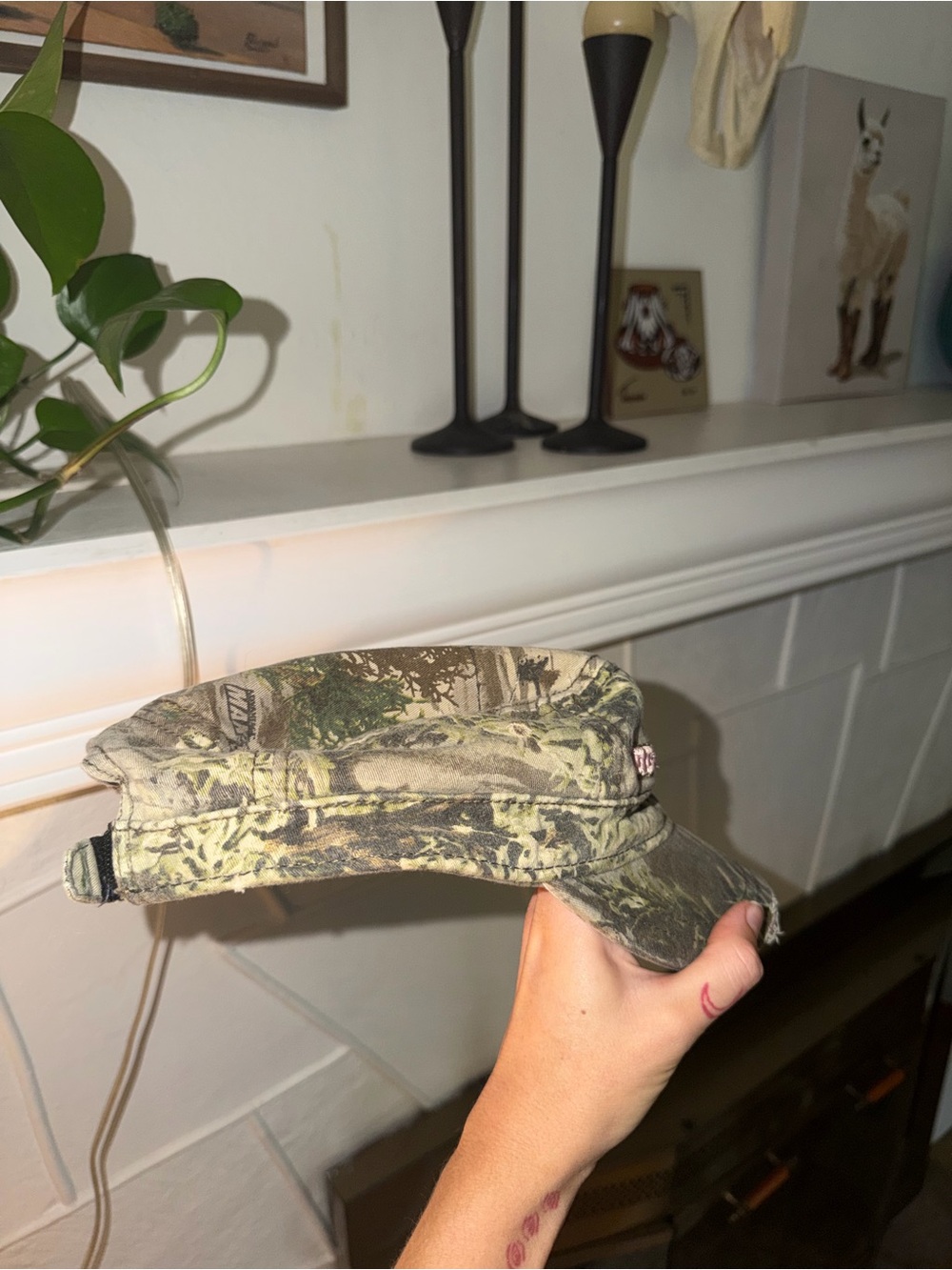 Realtree Girl Camouflage Hat in Green with Pink Embroidery - Picture 3 of 5